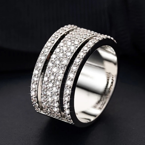 STERLING SILVER LUXURY WIDE BAND RING - Picture 2 of 4